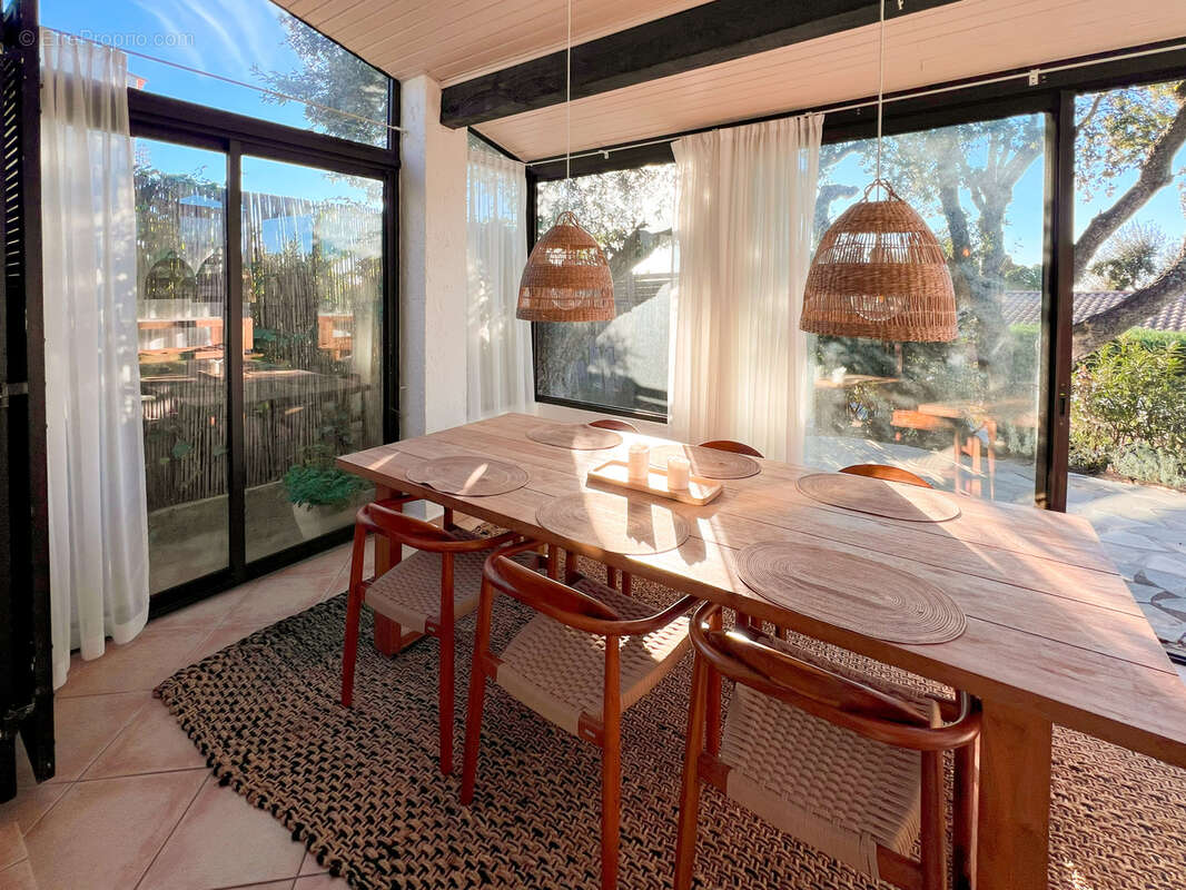 Maison à LA CROIX-VALMER