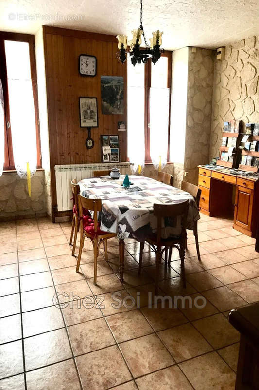 Maison à SAINT-AFFRIQUE