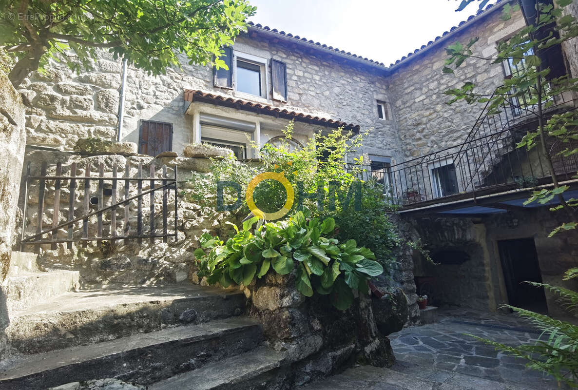 Maison à CONCOULES
