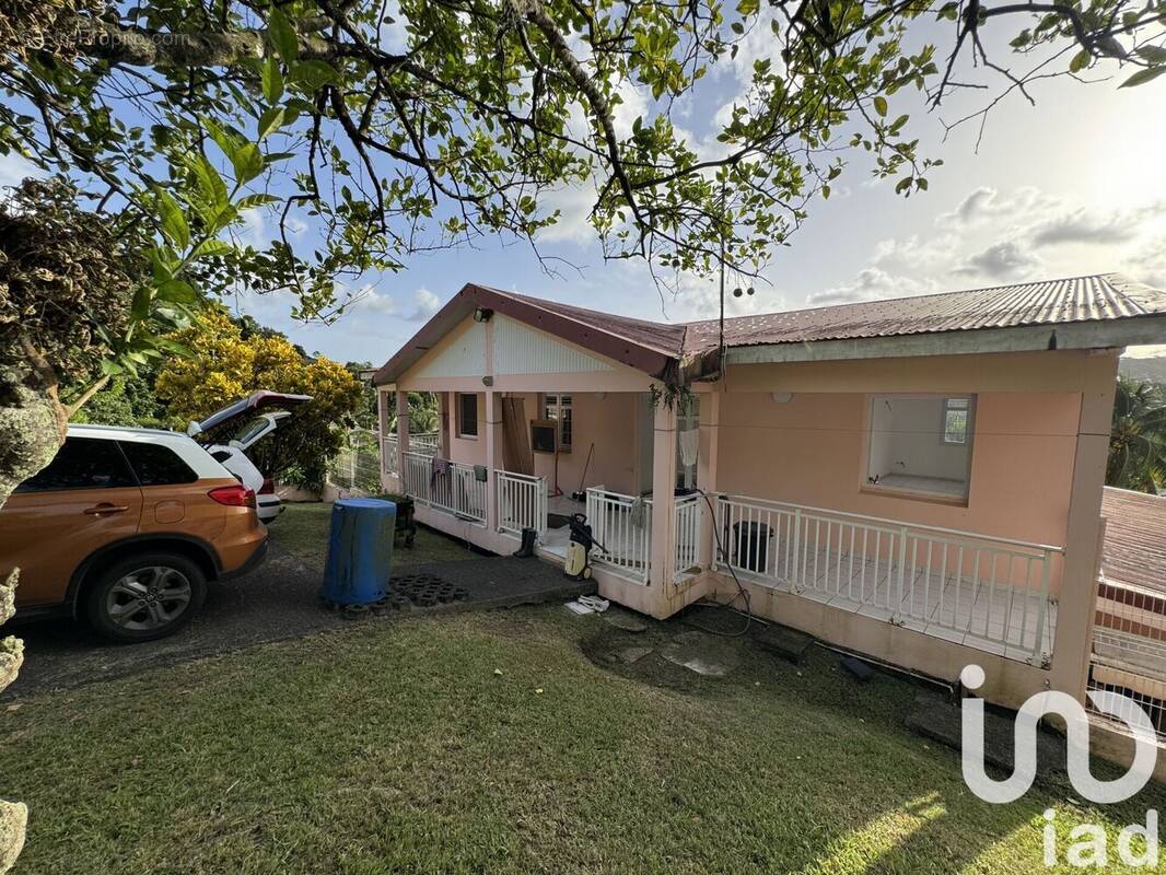 Photo 1 - Maison à LE LAMENTIN