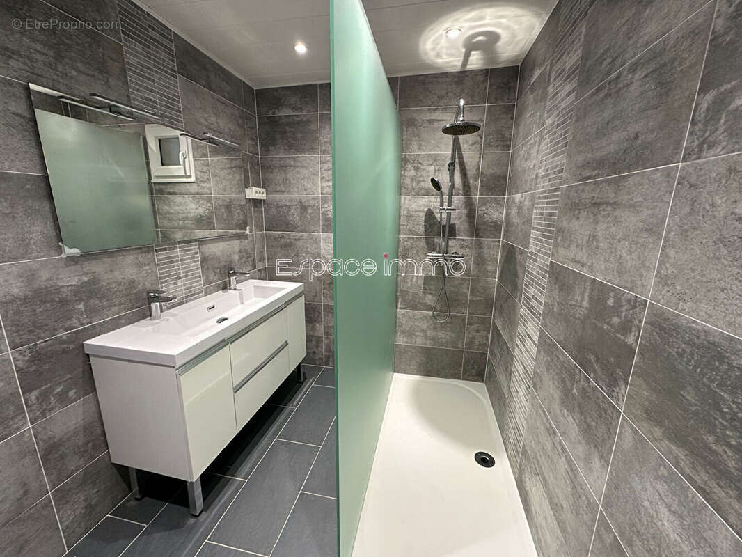 Maison à DEVILLE-LES-ROUEN