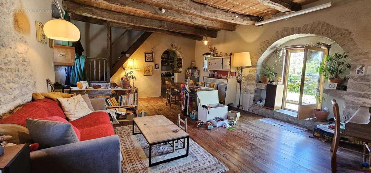 Maison à SAINT-JEAN-DE-LAUR