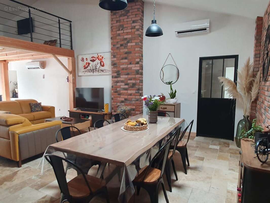 Maison 125 m² à Cozes  - photo 5