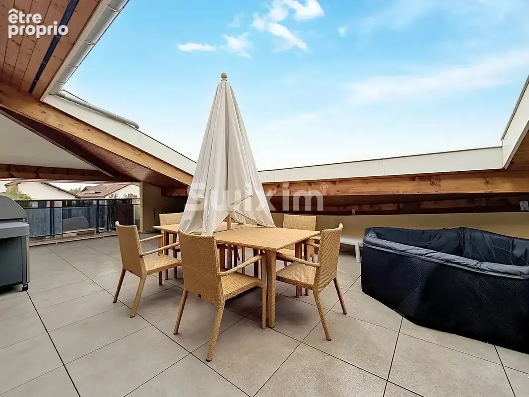 T3 en attique avec terrasse – Accès Genève - photo 7