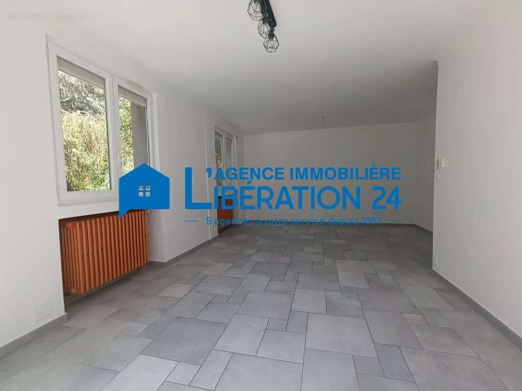 Maison de 5 pièces à Saint-Étienne  108 m² - photo 5
