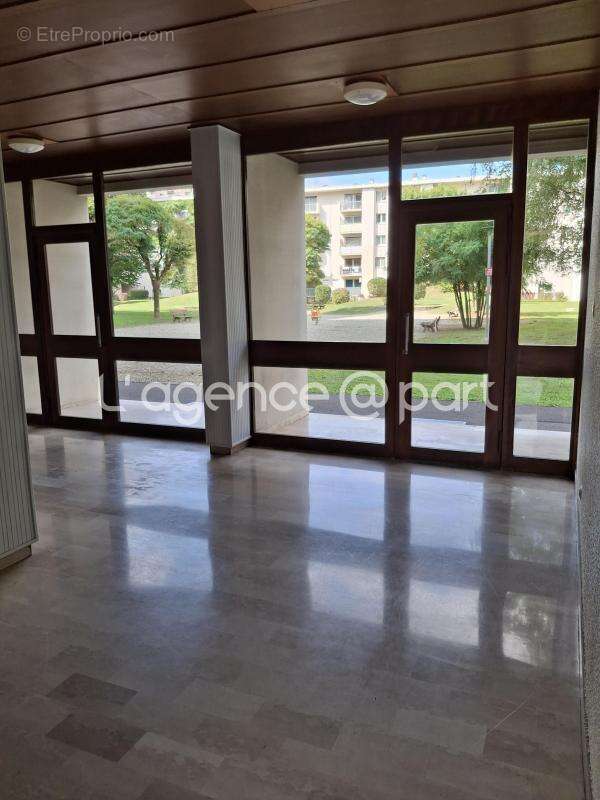 Appartement à ECHIROLLES