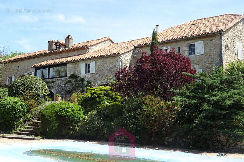 Maison à CAHORS
