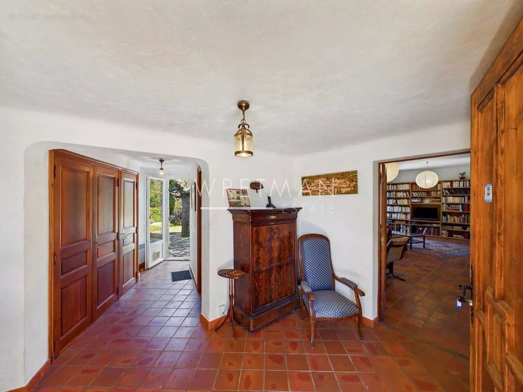 Maison à MONTAUROUX