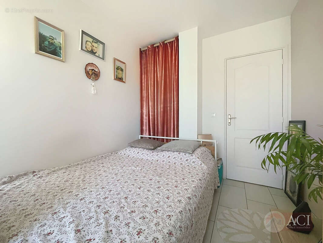 Appartement à EPINAY-SUR-SEINE