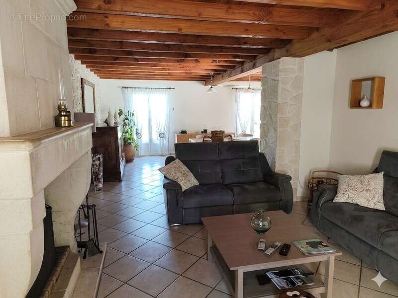 Maison à LA COURONNE