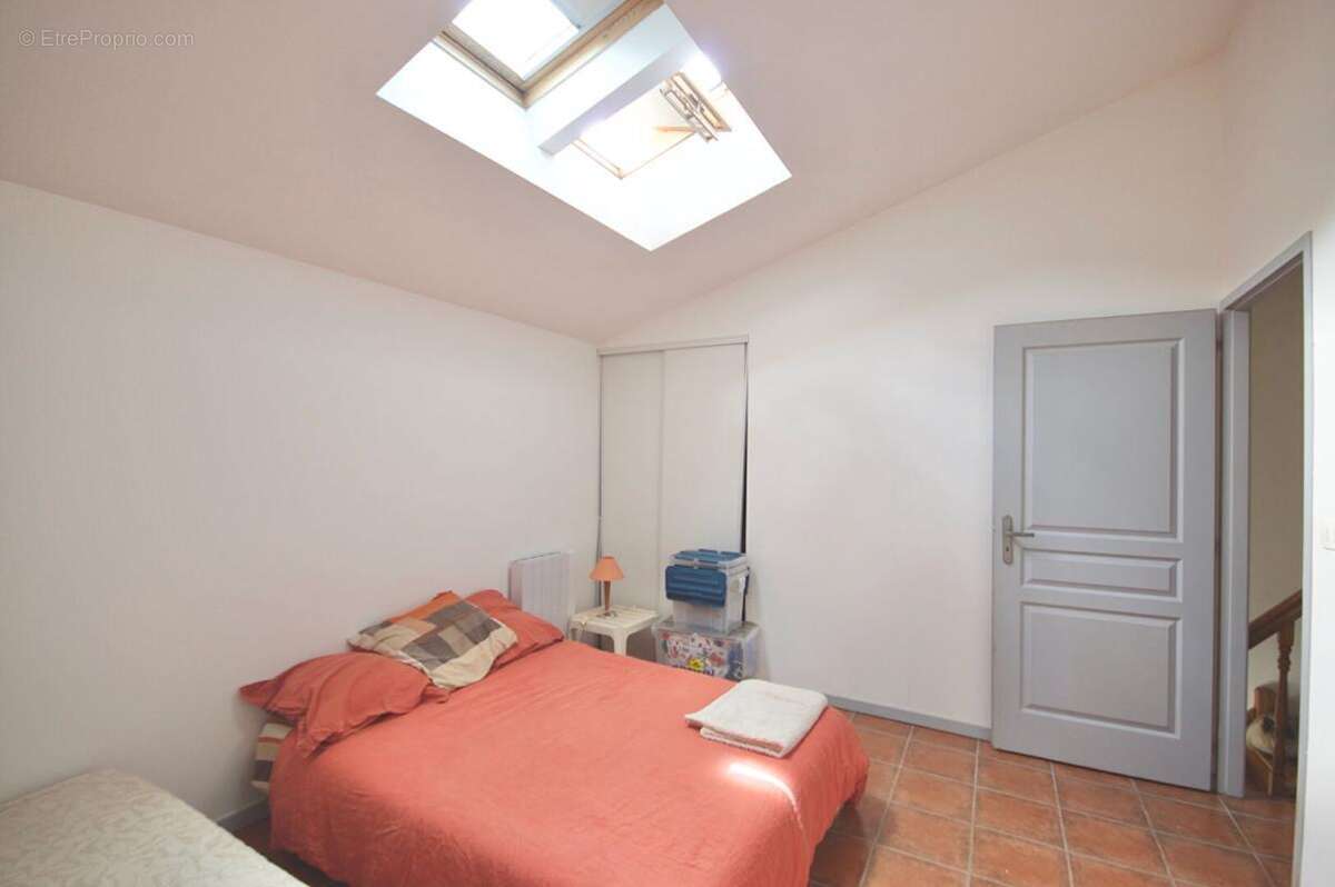 Maison  3 pièce(s) 72 m2 - photo 3
