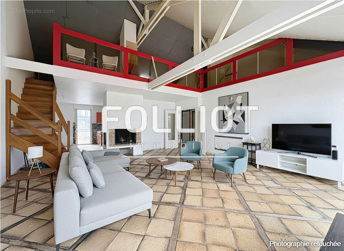 À vendre : Appartement spacieux de 6 pièces à Donville les Bains - photo 3