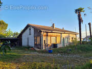 Maison à MONTBARTIER