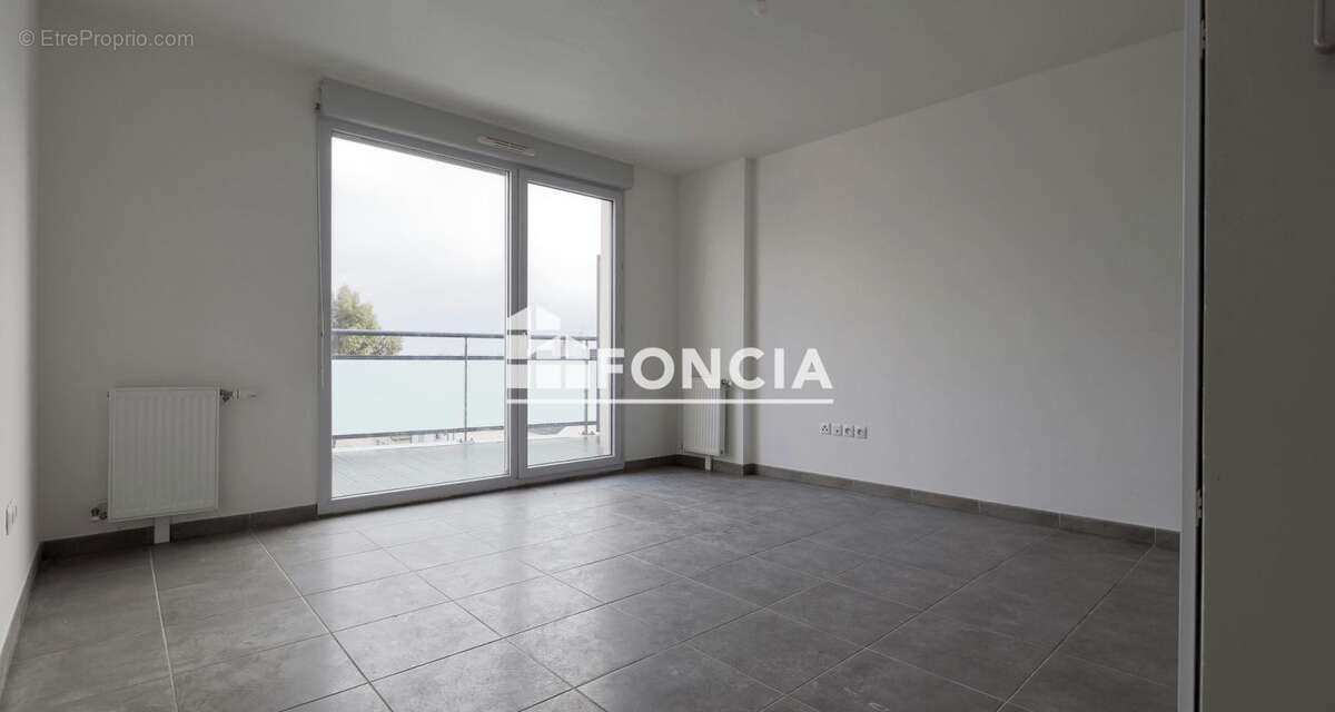 Appartement à QUINCY-SOUS-SENART