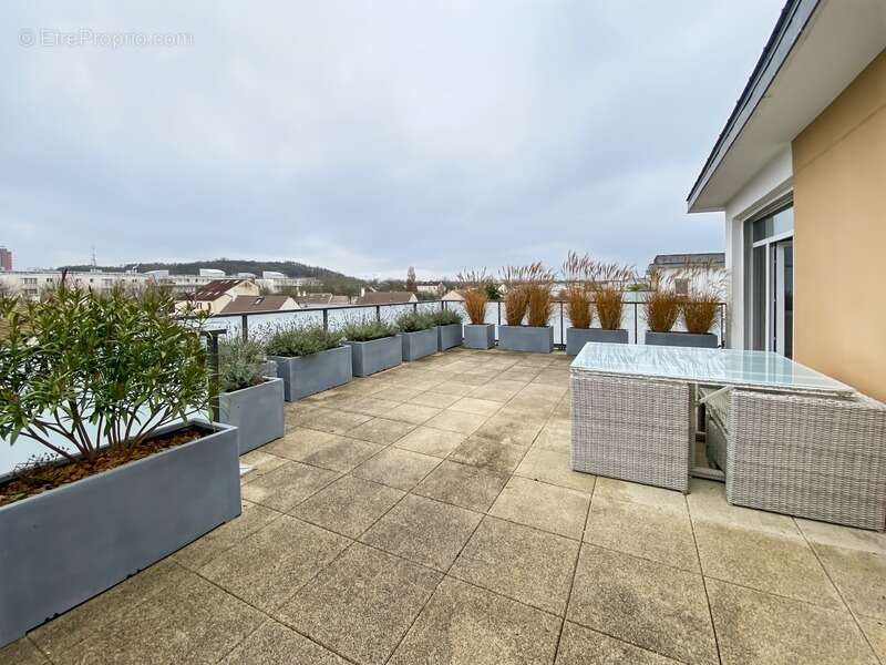 Appartement à ELANCOURT