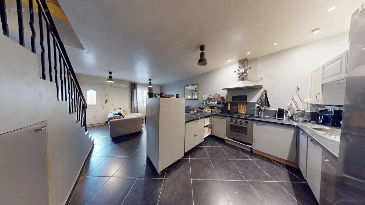 Maison à PORT-DE-BOUC