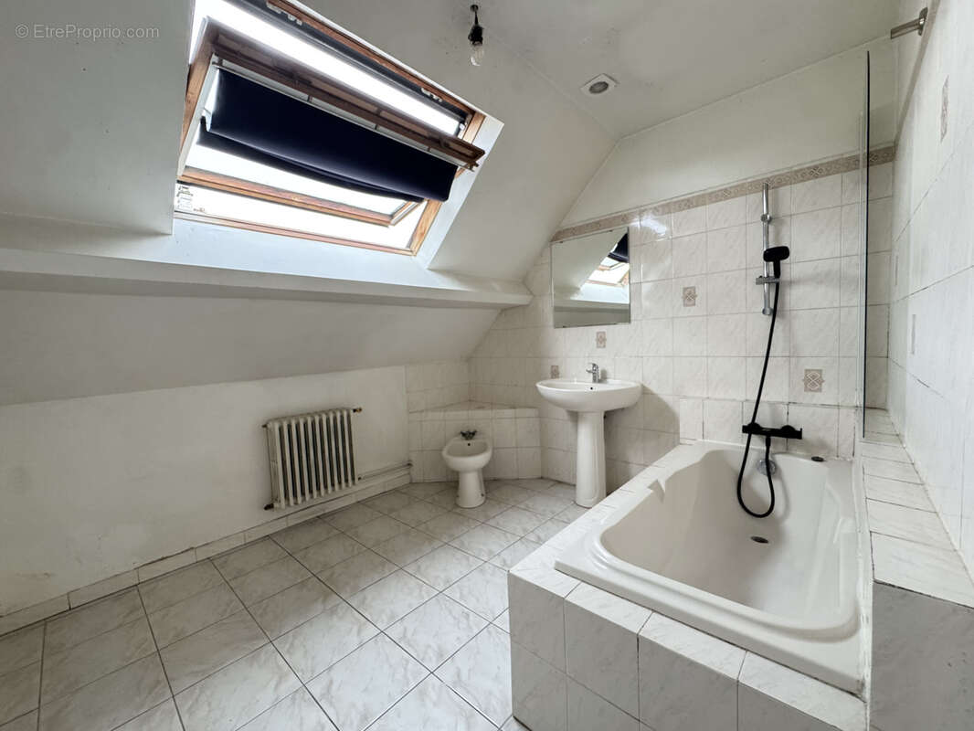 Maison à MITRY-MORY