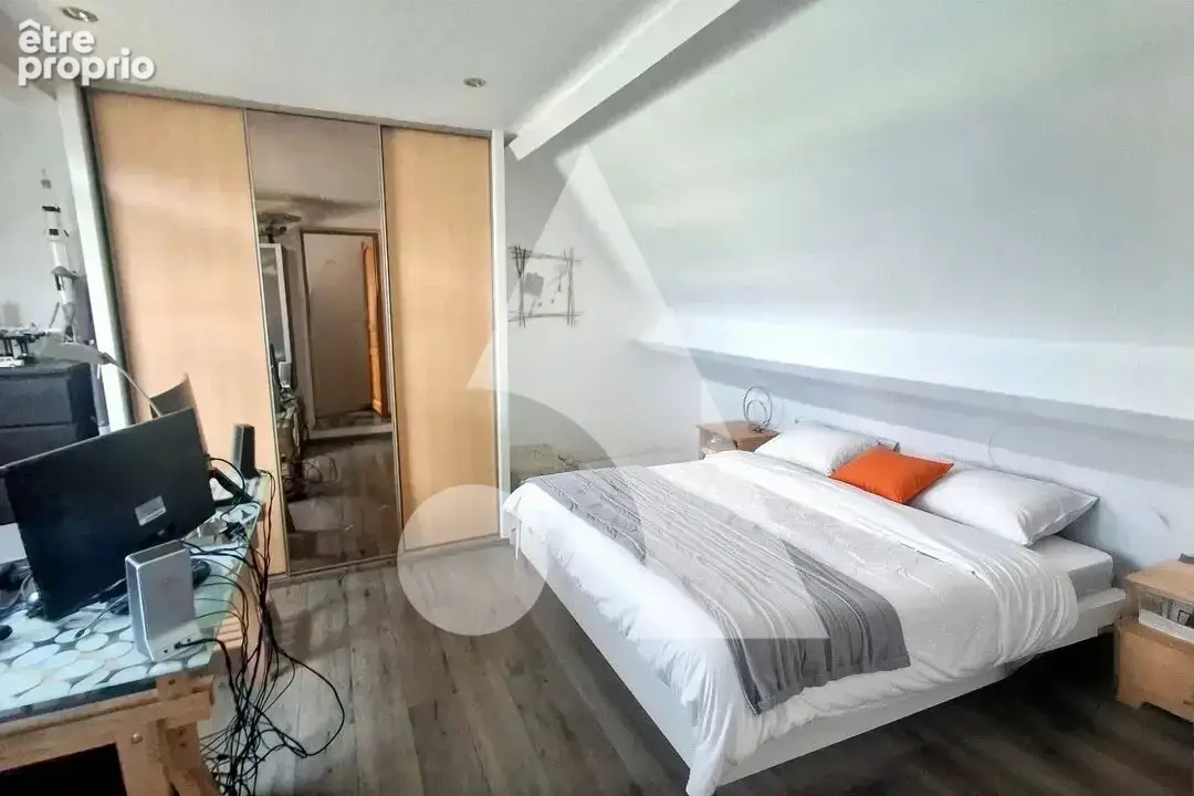 Maison  6 pièce(s) - photo 7