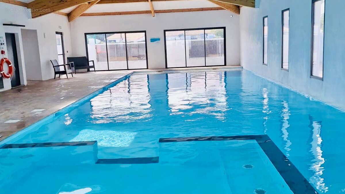 Chalet contemporain - 64m² - 2 chambres - Piscine - PRL ouvert à l'année - photo 17