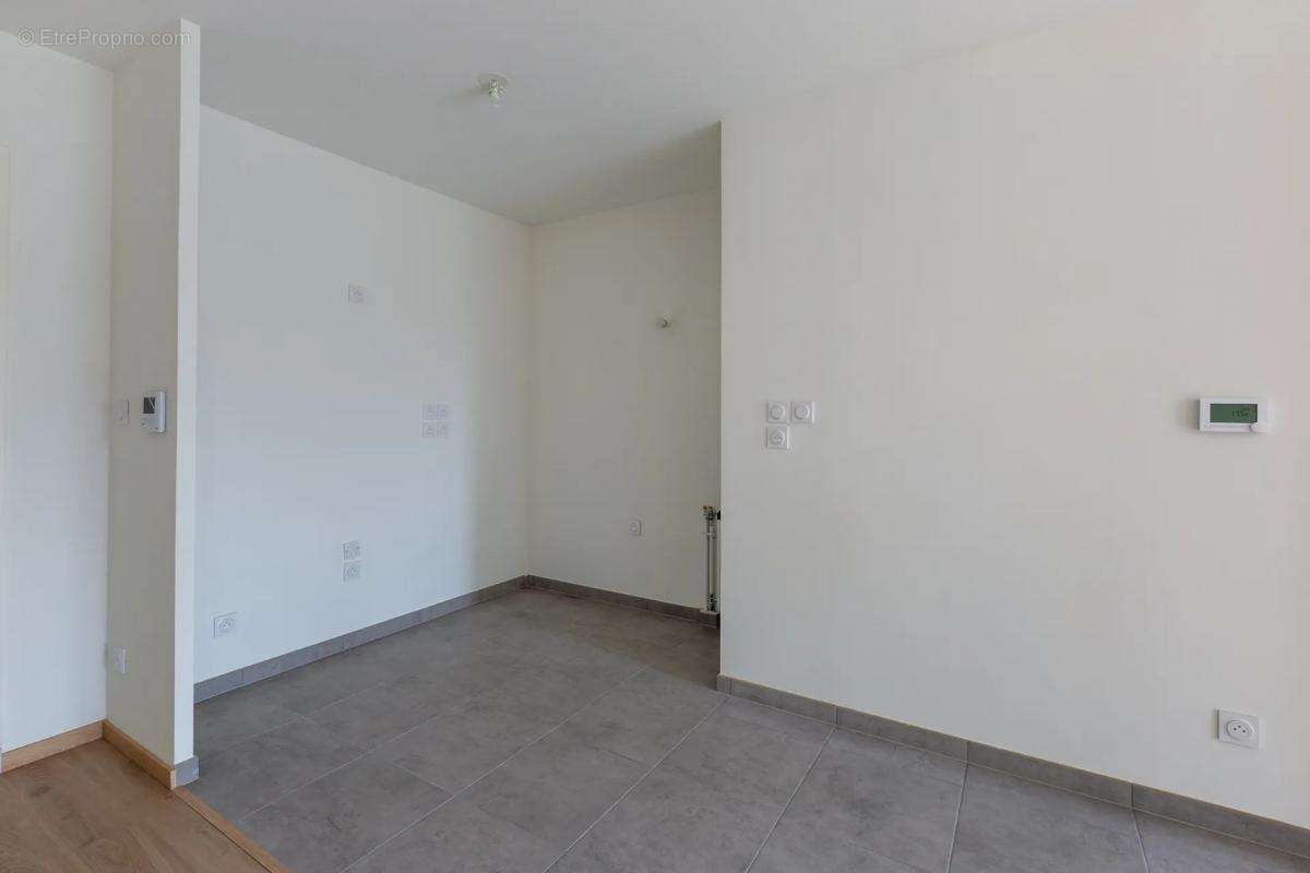 Appartement à SAINT-PRIEST