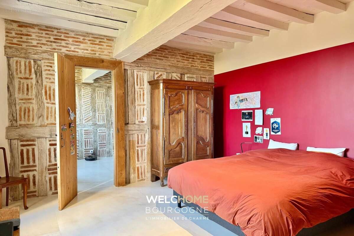 Maison à CHALON-SUR-SAONE