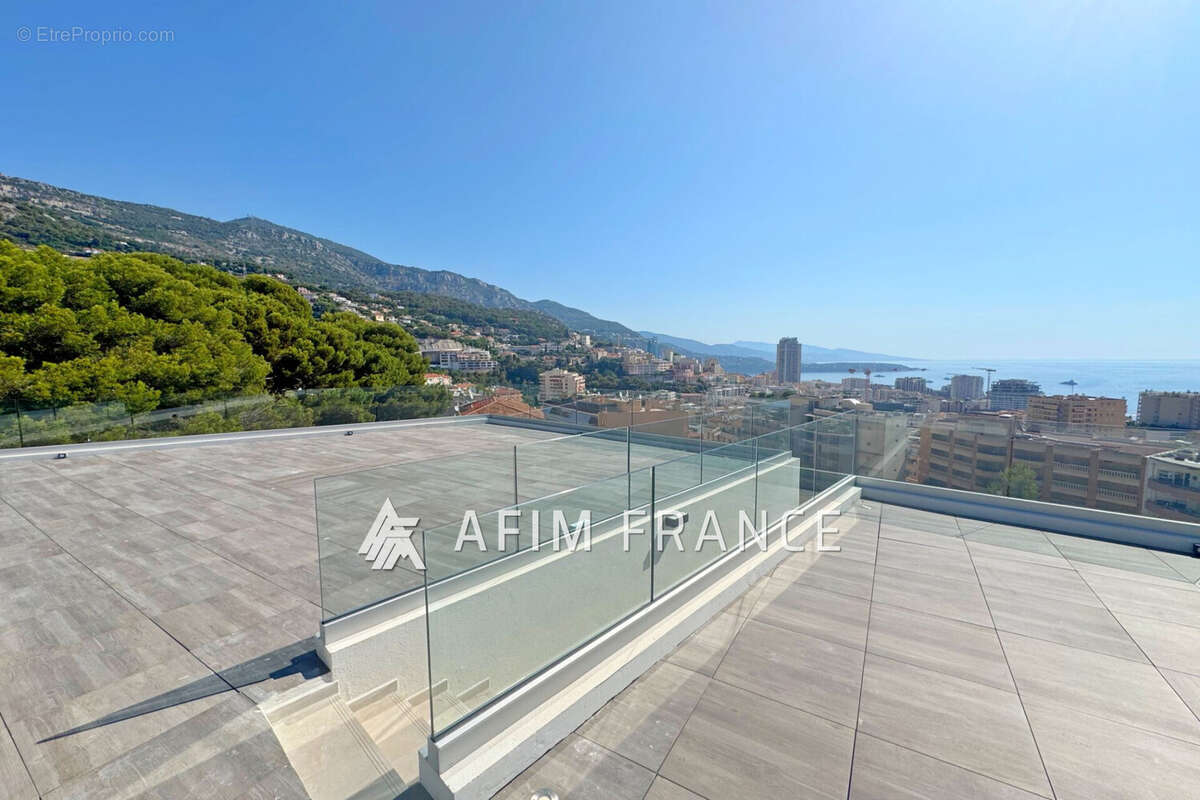 Appartement à BEAUSOLEIL