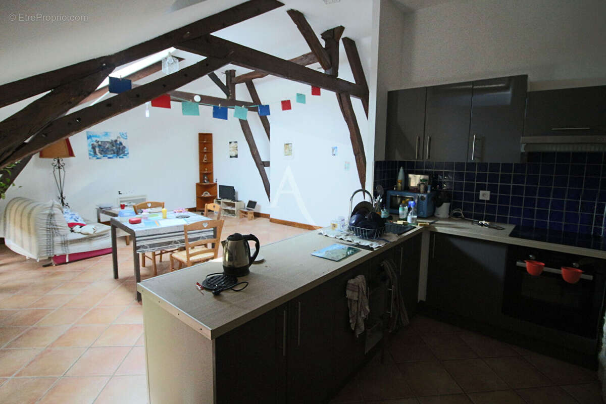 Immeuble avec bon rapport locatif - photo 4