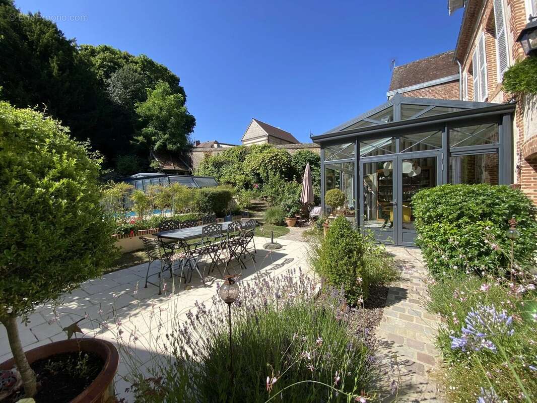 Maison de caractère restaurée à l'Aigle - photo 3