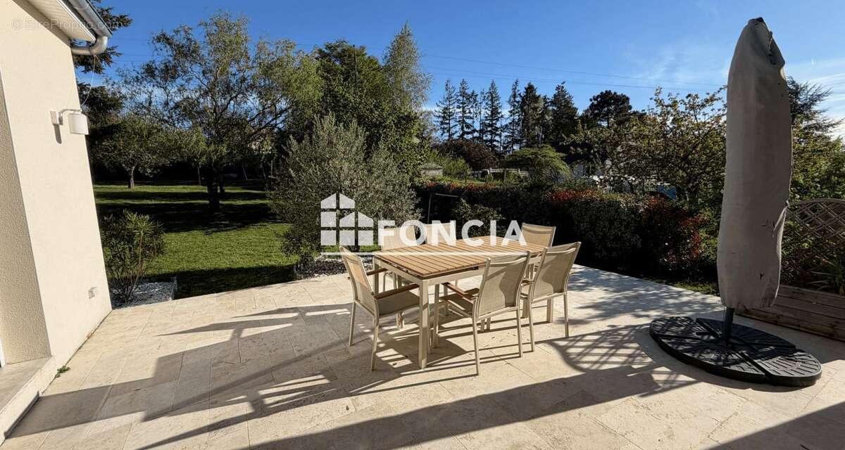 Maison à CERANS-FOULLETOURTE