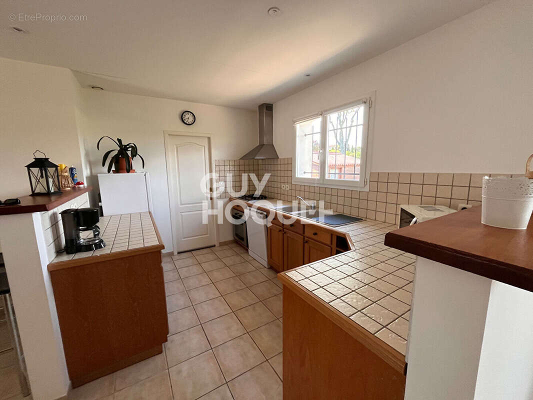Maison à vendre à Aigues Vives, 34 - 3 chambres avec piscine - V413CB - photo 8