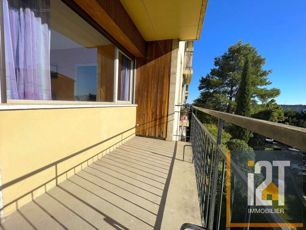 Appartement à NIMES