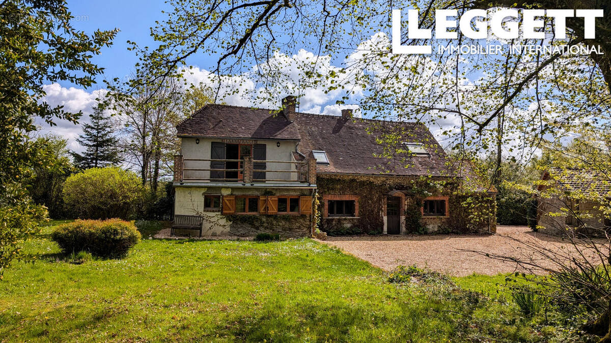 Maison à LONGNY-AU-PERCHE