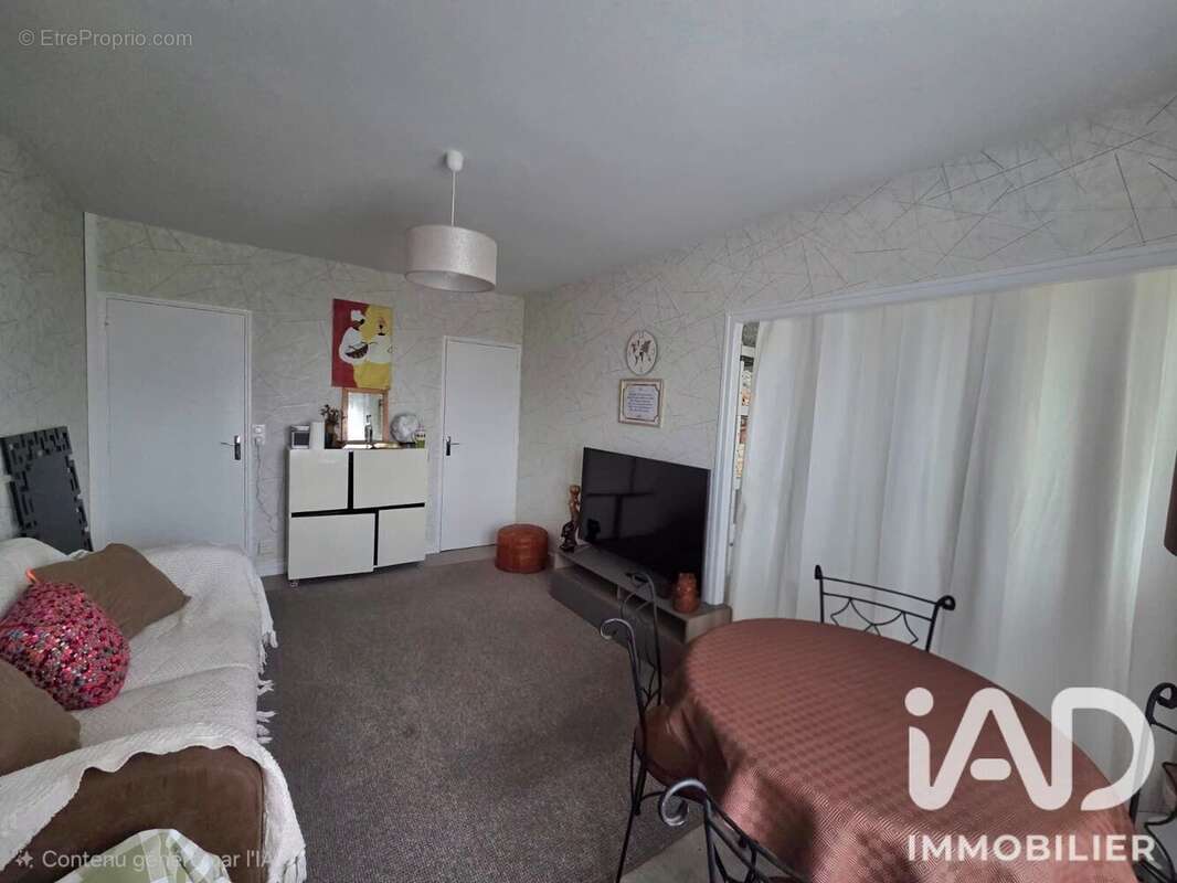 Appartement 63 m² à La Chapelle-Saint-Luc  - photo 3