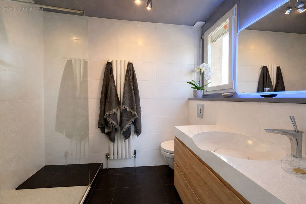 Maison à PONT-DU-CHATEAU