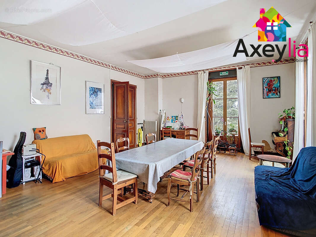 A vendre - a 5 min de renaison - propriete avec maisons et apparts sur 6621m2 de terrain - photo 11