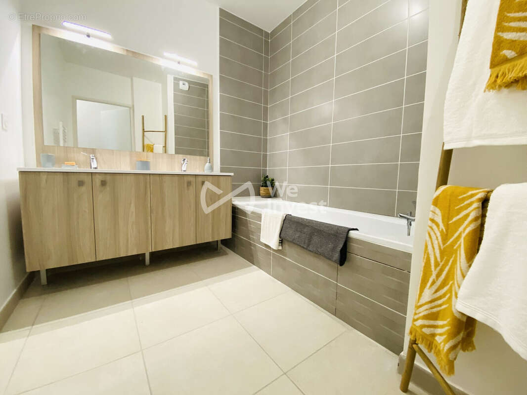 Appartement à SAINT-ANDRE-DE-SANGONIS