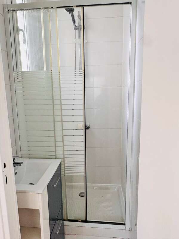 Appartement à MONTROUGE
