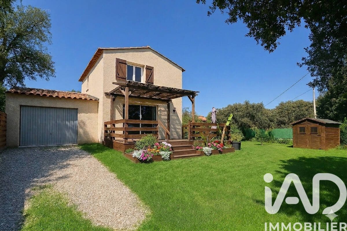 Photo 1 - Maison à SEILLONS-SOURCE-D'ARGENS