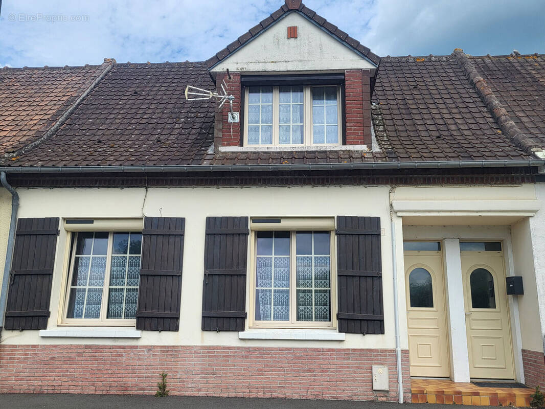 Photo 1 - Maison à LONGPRE-LES-CORPS-SAINTS