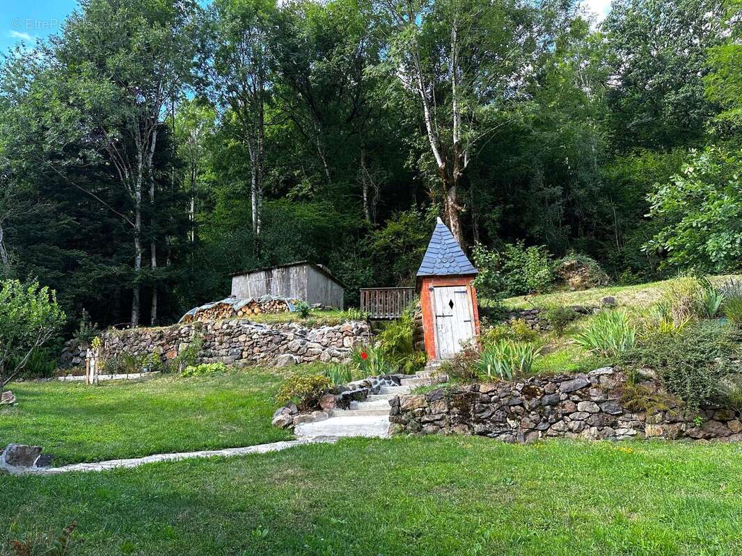 Maison à SAINT-VINCENT-DE-SALERS