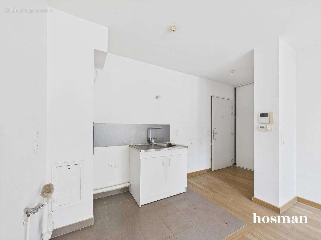Appartement à LES LILAS