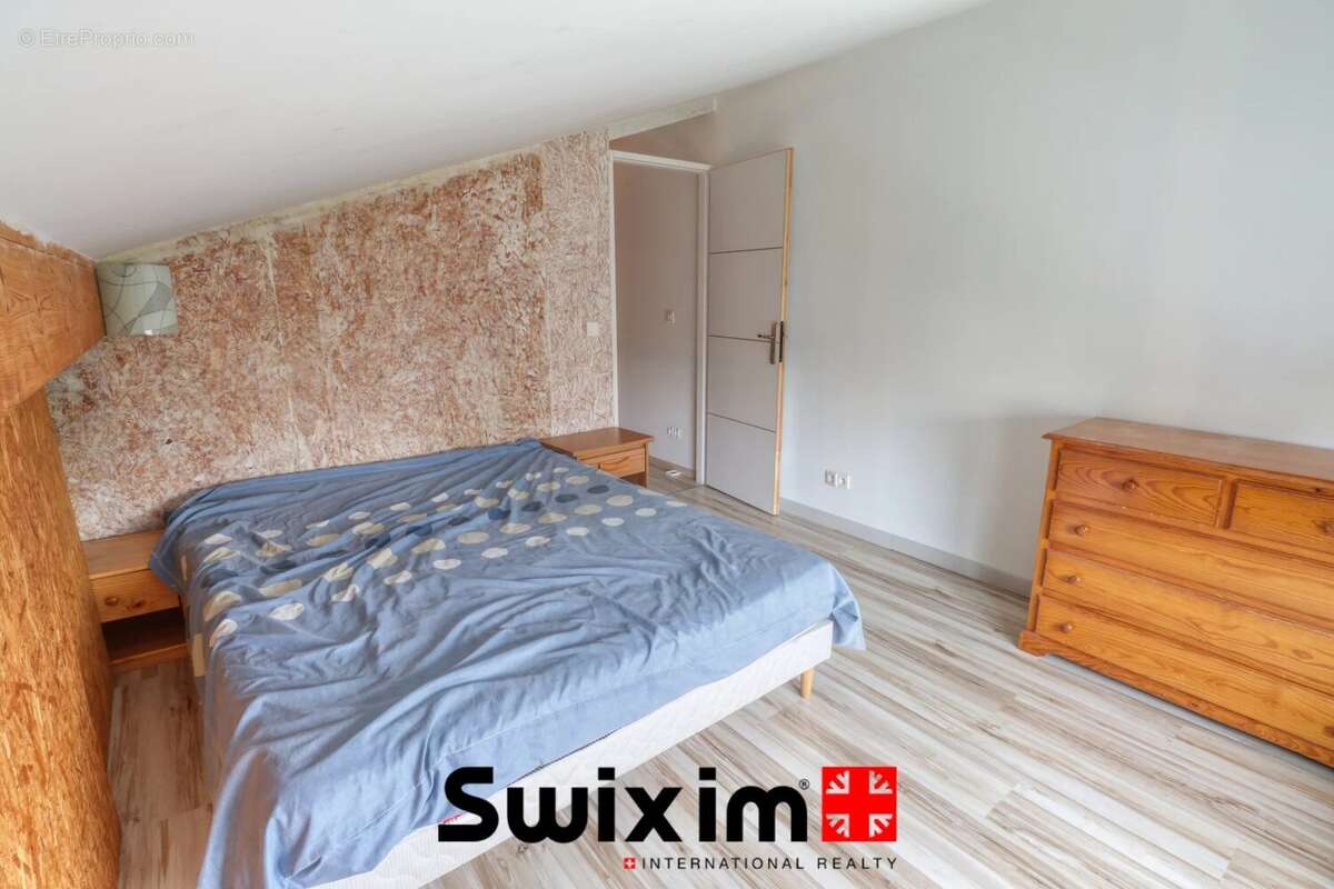 Maison à LE HAILLAN