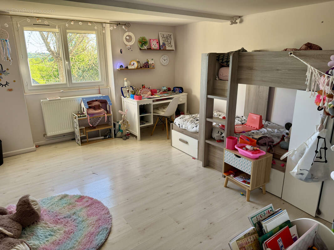 Maison à SAINT-AULAIRE