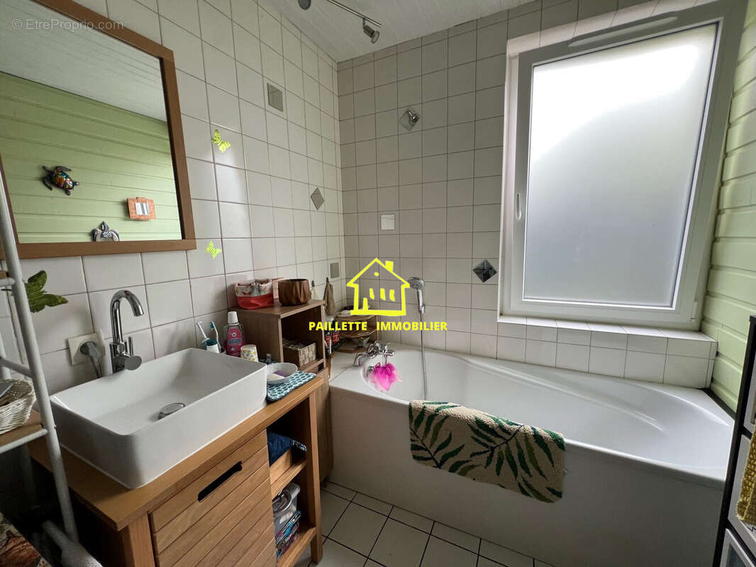 Maison à SAINT-ROMAIN-DE-COLBOSC