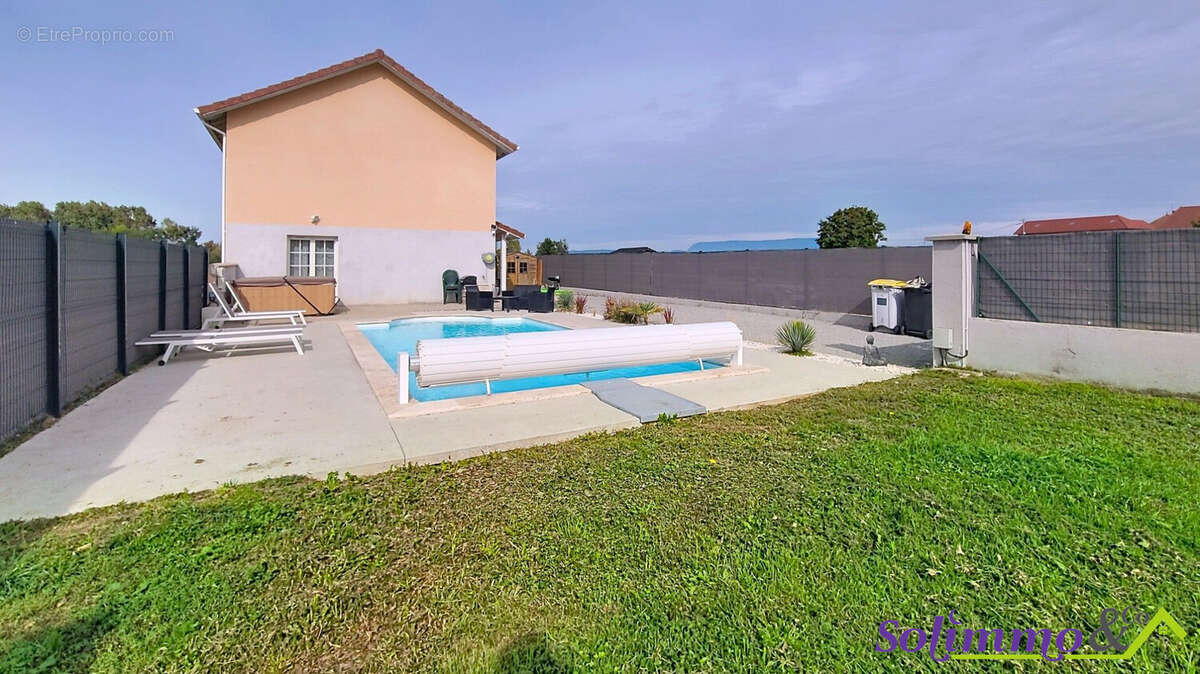 Maison à CHARANCIEU