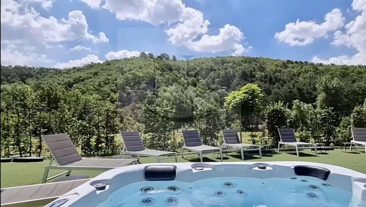 Maison à AIX-EN-PROVENCE