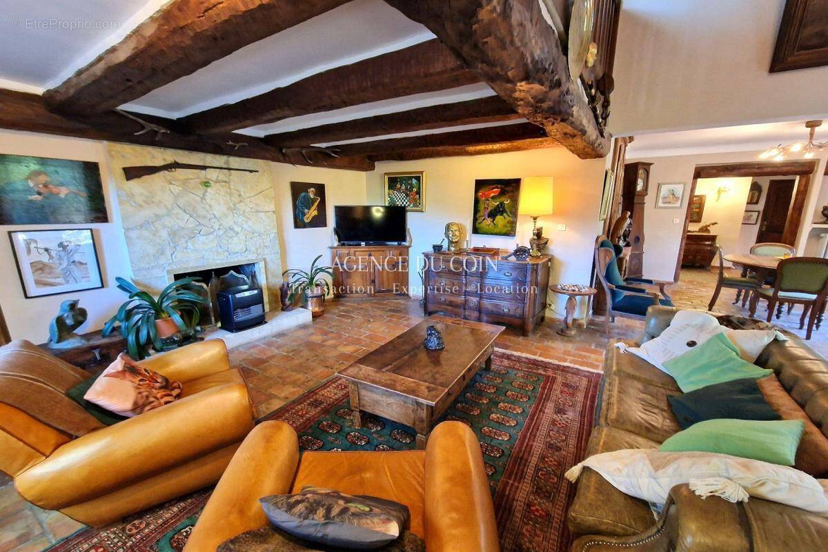 Maison à LA MOTTE