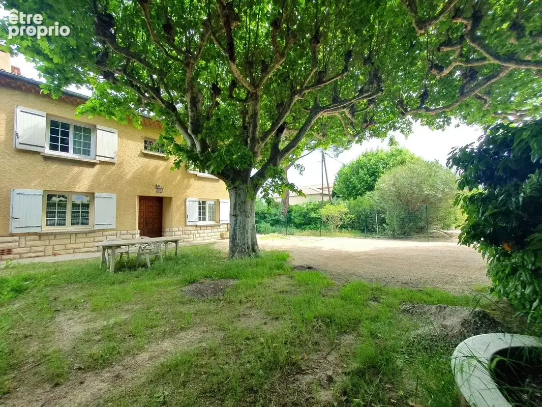 Maison 5 pièces 130 m² à vendre à Le Pontet (84130) - photo 3