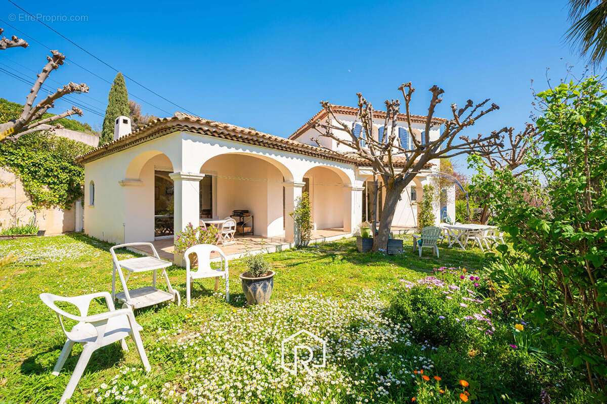 Maison à MARSEILLE-13E