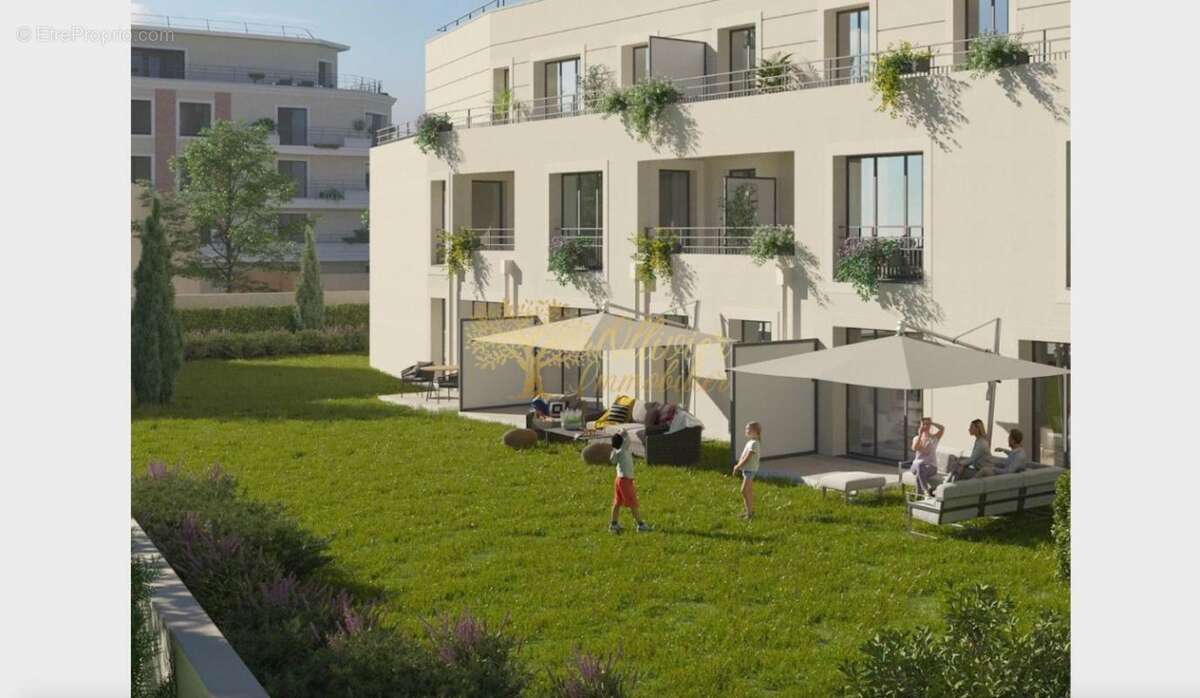 Appartement à SAINT-MAUR-DES-FOSSES